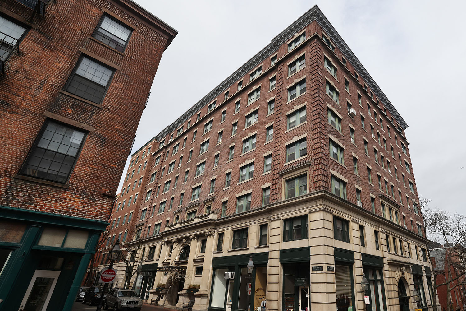 A photo of Beacon House in Boston, Mass.